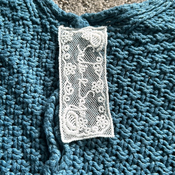 Sadie and Sage brand shrug sweater with Dolman sleeves Size medium teal - Picture 2 of 5